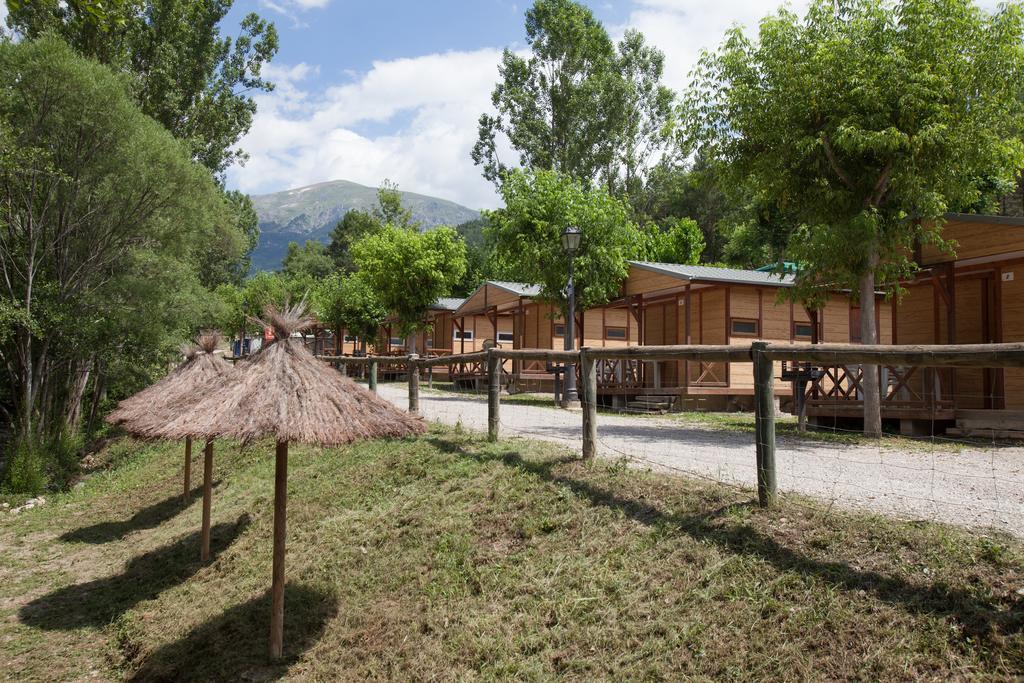 Camping L'Espelt 라 포블라 데 리예트 객실 사진