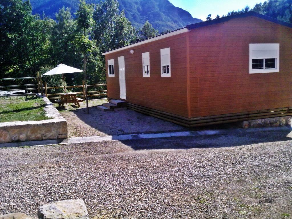 Camping L'Espelt 라 포블라 데 리예트 객실 사진
